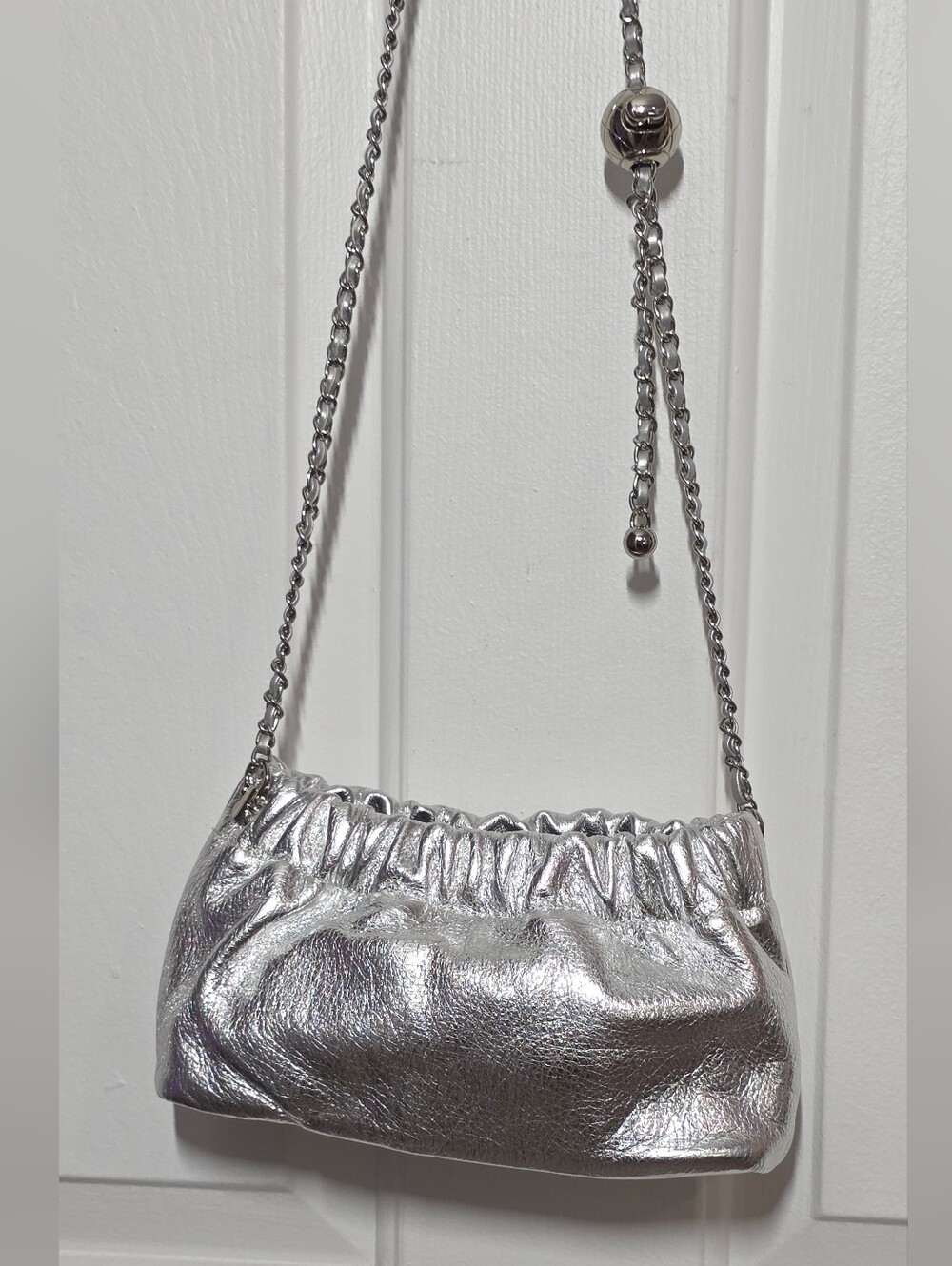 Genuine Leather Silver Metallic Chain-Handle Shoulder Bag - Picture 7 of 14